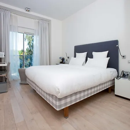 Kube Saint-tropez Otel