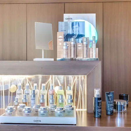Kube Saint-tropez Hotel 5*