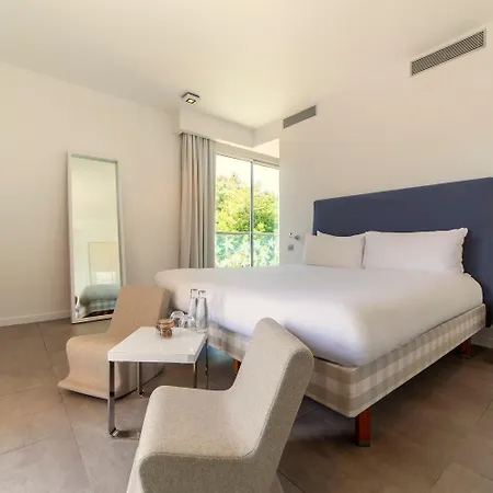 Kube Saint-tropez Gassin
